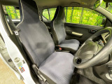 運転席シート廻りは使用感も少なく、良好な状態となっています。丁寧に使われていたことがよくわかりますね。