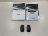 【キーレス】少し離れた場所からでもボタン一つでドアの開錠・施錠ができるのでとっても便利!