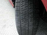 納車時にはノーマルタイヤにてお納めいたします