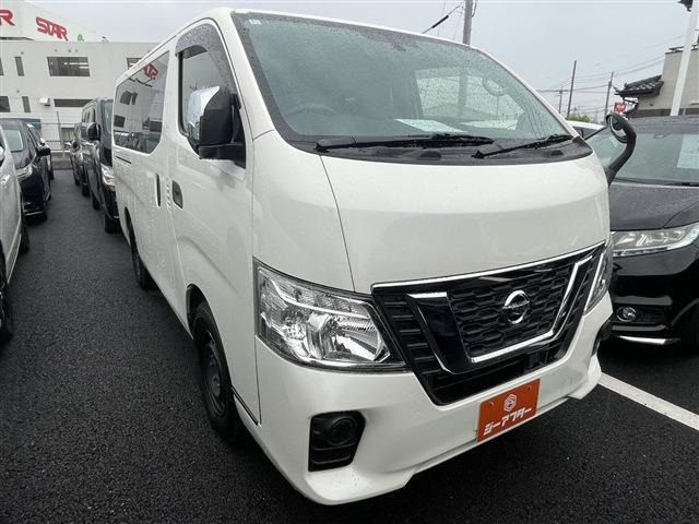 NV350キャラバン 2.5 DX ロング ディーゼル ワンオーナー 禁煙車 5速MT 純正ナビ