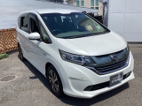 自社整備工場で点検整備をおこなってからお渡ししています。車検が残っている場合は『12ヶ月点検整備』を、車検整備付きの場合は『車検整備』をおこないます。整備費用は車両本体価格に含まれています。