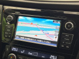 【メーカー純正ナビ】インテリアに溶け込むスタイリッシュな「専用設計」メーカーナビを装備♪視認性や操作性など基本性能にも優れ、より上質なカーライフをお楽しみいただけます。