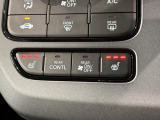 フロント両席にはシートヒーターが付いています!寒い日に便利な装備ですね。
