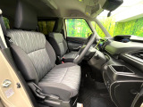 運転席シート廻りは使用感も少なく、良好な状態となっています。丁寧に使われていたことがよくわかりますね。