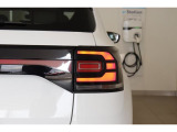 LEDテールランプの為、後続車からの視認性を高めています。