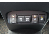 運転席/助手席シートヒーター付です。