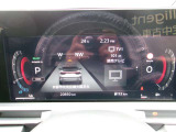 メーター中央に、様々な車両情報を表示してくれる、ディスプレイがついています。