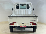 当店では、国家資格を持った整備スタッフがあなたのお車をしっかりサポート!!アフターメンテナンスもすべてお任せ下さい☆