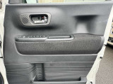 お車をお探しのお客様、ご購入までの流れや疑問点など一つ一つ丁寧にご説明させていただきます。 お客様にご納得頂ける一台を一緒にお探しいたしますので、当店へ是非どうぞ!