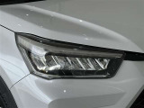 LEDヘッドライトです。デザイン性がよくとても明るいので、夜間の走行や悪天候でも安心です。しかも長寿命!