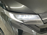【LEDヘッドライト】現代の主流のライト。明るい光が瞬時に立ち上がり、必要な場所を均一に照らします。寿命も長く省エネで、スタイリッシュなデザインです♪