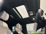 サンルーフが装備されている場合の車両は、開放感がありドライブを楽しくさせてくれます!!