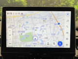 【10.5インチナビ】高級感とインパクトのある大画面ナビを装備。各種オーディオ操作はもちろん、スマホ連携もできる利便性の高いナビです♪