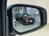 車線変更も安心のブラインドスポットモニターにリアトラフィックモニター付きです。