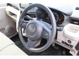 前席全体 目線も高く広い視界で安心して運転することができますね!