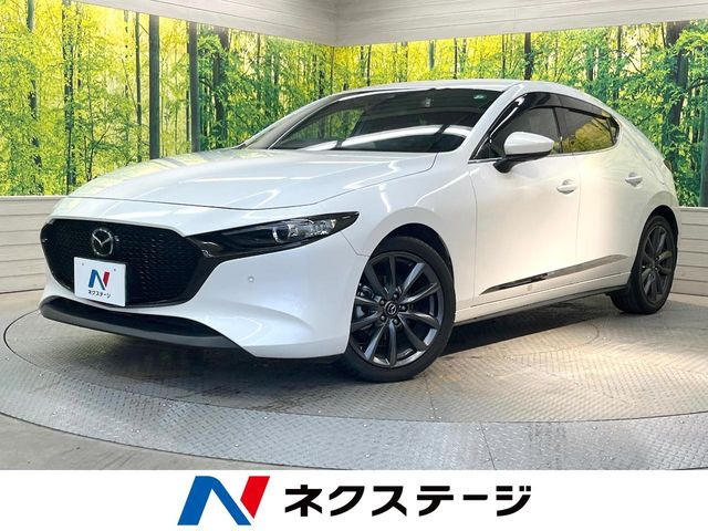 マツダ MAZDA3ファストバック 