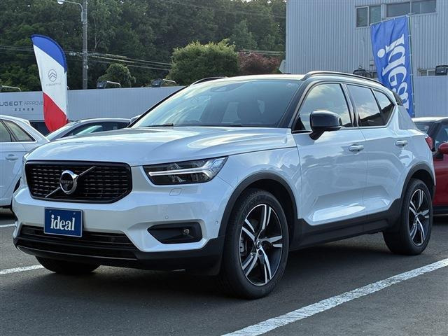 XC40 B4 AWD Rデザイン 4WD