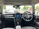 あらかじめ車両本体価格の一部を、据置価格として最終回のお支払い分に設定。月々のお支払いをお手ごろに設定いただけるバリューローンプログラムがご利用いただけます。支払回数は24・36・48・60回から選べます。