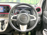 【ステアリングスイッチ】運転中、前方から目線をそらすことなく、オーディオ等の操作が可能な便利機能!安心&快適なドライブを演出してくれます♪