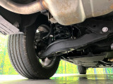 お車を安心してお乗りいただく為には、足回りの定期点検が欠かせません。サービスサポート(有償保証)では無料点検もご提供しており、安心のカーライフをお過ごしいただけるサポート体制が整っています。