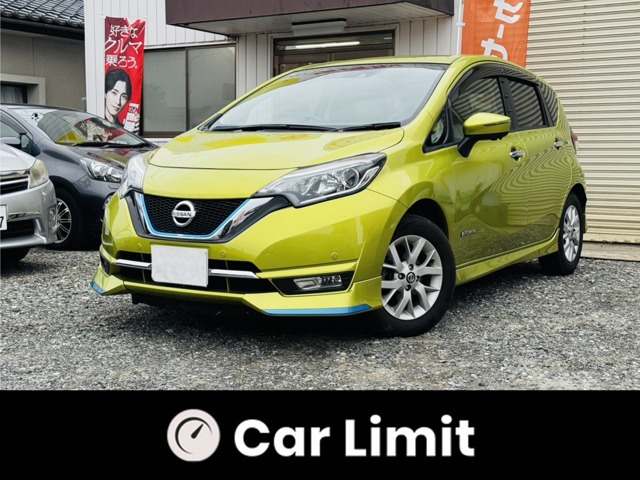 ノート 1.2 e-POWER メダリスト FOUR 4WD 