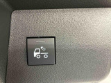 全車に1.「保証」2.「定期点検整備」3.「ダイハツ認定中古車カルテ」が付いています。