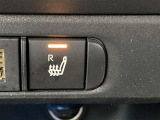 運転席、助手席にはシートヒーターが付いています。最近の冬場は例年よりも寒くなっています。。。シートヒーターがあるとないとじゃ大違い!ぜひお試しあれ!