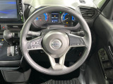 【ステアリングスイッチ】運転中、前方から目線をそらすことなく、オーディオ等の操作が可能な便利機能!安心&快適なドライブを演出してくれます♪