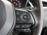 レーダークルーズコントロール(全車速追従機能付)付きです。車速に応じて追従支援してくれるので、ロングドライブも快適です。詳細は販売店スタッフまでおたずねください。