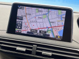 ●純正ナビ:一体感のあるナビは、高級感ある車内を演出してくれます。オーディオ機能も充実しておりますので、運転もより楽しめます♪