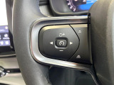 【全車速対応アダプティブクルーズコントロール】ミリ波レーダー+ステレオカメラ+赤外線により前方車輌を認識し、速度や車間距離を維持・調整。高速道路走行時や渋滞時にドライバーの負担を大幅に軽減します。