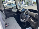 アダプティブクルーズコントロール レーンアシスト ステアリングアシスト パークセンス ナビ フルセグTV CD/DVD Bluetooth 前席シートヒーター スマートキー LEDヘッドライト オートライト 電格ミラー