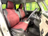 運転席シート廻りは使用感も少なく、良好な状態となっています。丁寧に使われていたことがよくわかりますね。