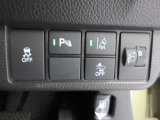 パーキングセンサーを装備しています。全車、弊社専門スタッフによる内外装クリーニングを実施しております。綺麗な状態でご納車いたします。