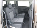 当社でご購入していただいた全ての車両はご納車前に、しっかり点検・整備してからのご納車になります。点検部位はエンジンオイル交換・ワイパーゴム・ブレーキ点検・調整・その他を確認の上ご納車致します。
