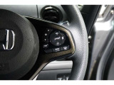 Hondaセンシングの機能のひとつ、アダプティブクルーズコントロール付!アクセルから足を離しても設定したスピードと前車との車間を保ち走行してくれます!車線維持もアシスト☆高速道路で疲労軽減ですね☆