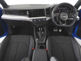 指定工場で車検までご対応可能。6ベイを完備したサービス工場を併設し、快適なAudiライフをサポートします。詳しくは0078-6002-900146中古車スタッフまで