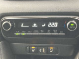 オートエアコンで車内はいつでも快適です♪