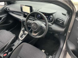 運転しやすいインパネ周りです。見やすいレイアウトで快適なドライブをサポートします☆☆