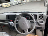 全国に販売と納車も出来ます。当店は得意ですよ!!ぜひ、お任せ下さい。陸送費用もリーズナブルな金額でご案内しております。ぜひ、比較して下さい。まずは、お気軽にお見積もり連絡を下さい。すぐに対応致します。