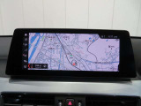 ◆iDriveを装備。操作系統をディスプレイから独立させることで、人間工学に基づいた最適な運転環境を実現しております。◆