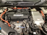 ホンダスタッフがしっかり整備して保証付きにてお渡し致します。エンジンルーム&室内ルームともにクリーニング済みで清潔です。快適なドライブをお楽しみください。