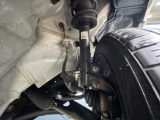 お車を安心してお乗りいただく為には、足回りの定期点検が欠かせません。サービスサポート(有償保証)では無料点検もご提供しており、安心のカーライフをお過ごしいただけるサポート体制が整っています。