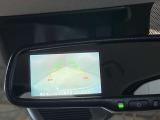 【バックモニター】駐車するとき、後ろのスペースがどれくらいあるかわからず、うまく停められない・・なんてことを防ぐ、バックカメラを装備。