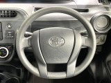 インテリアに合わせたデザインのステアリングは、運転される方のことも考え、運転しやすい形状、大きさです。是非一度、実際に触ってお確かめください。