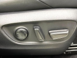 【パワーシート】スイッチ一つで簡単にシートの微調整が可能!電動だから力もいりません!快適なシートポジションにセットして、快適なドライブをお楽しみください。