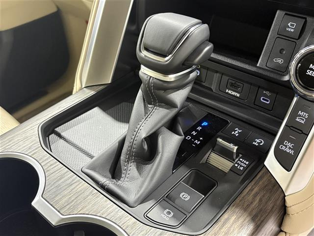 トヨタ ランドクルーザー300 3.5 ZX 4WD 本革シート の中古車詳細