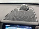 【Bowers & Wilkins】ボルボのプレミアムオーディオ。車内空間という特殊な環境に100年以上の伝統を持つイェーテボリ交響楽団の音響を再現した「コンサートモード」を搭載。