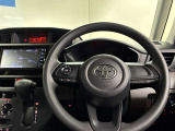 使いやすく運転しやすいレイアウトの運転席周り。