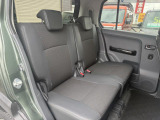 自社認証工場を完備しておりますので、納車前の車検・整備や、アフターメンテナスもばっちりですので、安心して当社にお任せ下さい。また、当社にて車輌ご成約のお客様はオイル交換永久無料のサービス付きです!